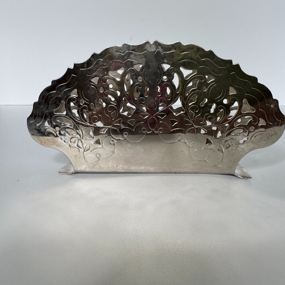 WA Italy Silver Plated Antique Napkin Letter Holder Filagree Half Shell Design